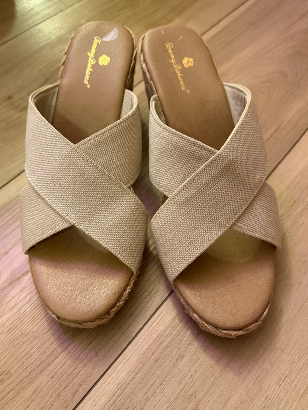 Tommy Bahama Canvas Espadrille Wedge Slide Sandals Beige Size 9.5 EUC